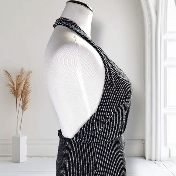 NastyGal Plunge Wide Leg Halter Jumpsuit Size M Stretch Silver Lurex Backless - Picture 4 of 15